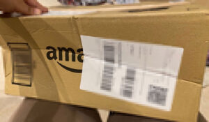 Amazonで頼んだものがECMSで無事にマレーシアに届いた